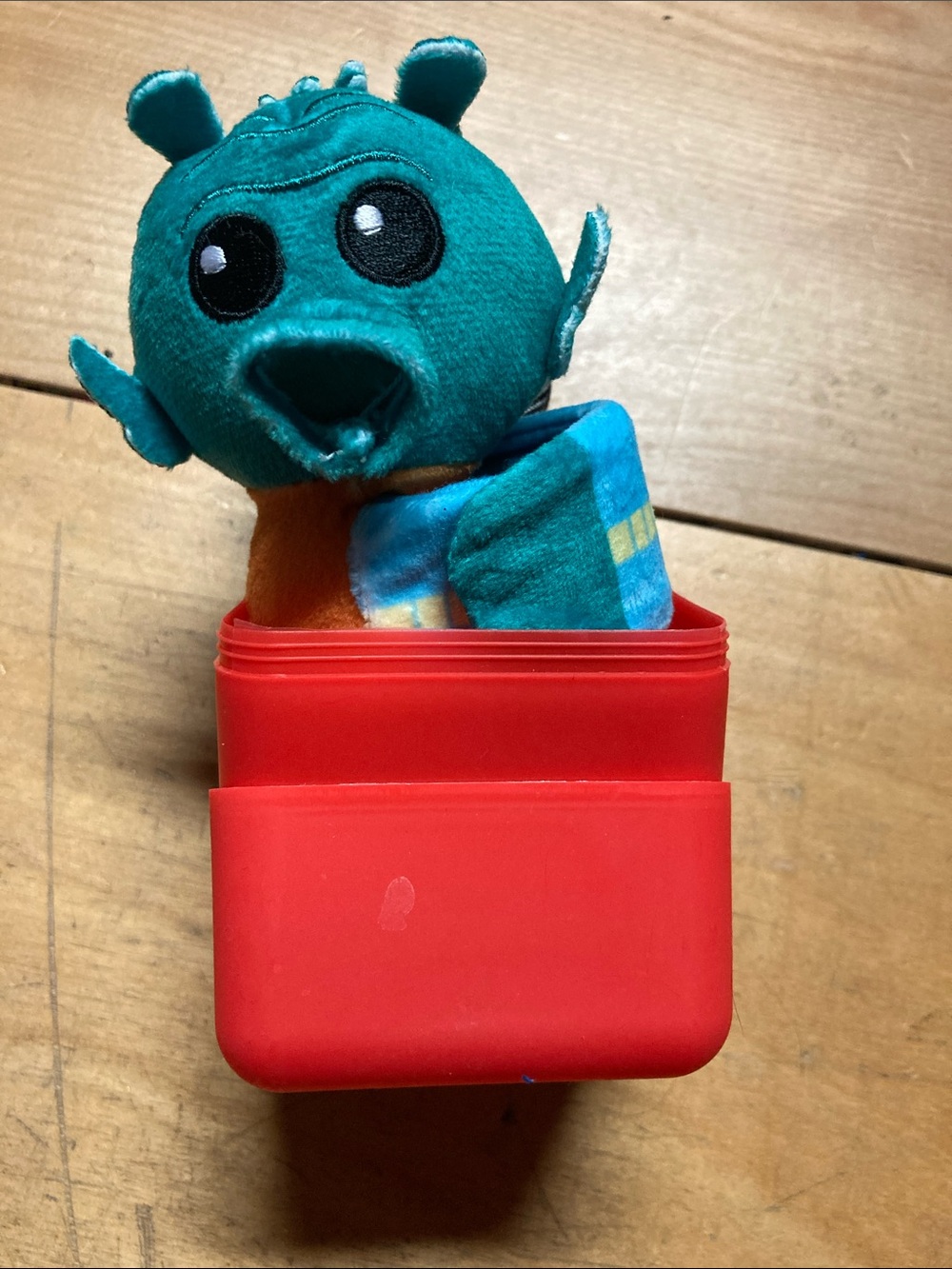 Star Wars Cutie Cuff Greedo - open